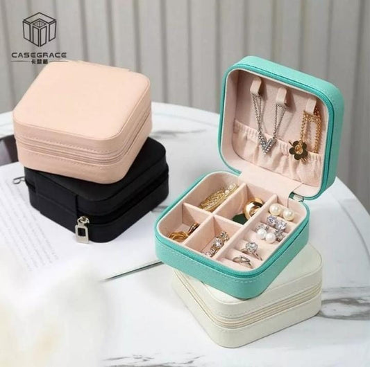 Mini Leather Jewellery Box – Compact, Stylish & Travel-Friendly