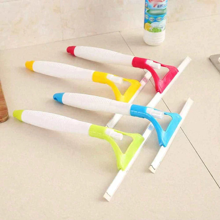 Window Wiper Built-In Spray Bottle Multi-Function 2 pcs